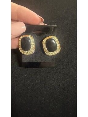 roman pierced earrings